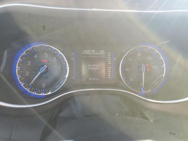 Photo 9 from auction – 2020 CHRYSLER VOYAGER LX with VIN 2C4RC1DG4LR148433