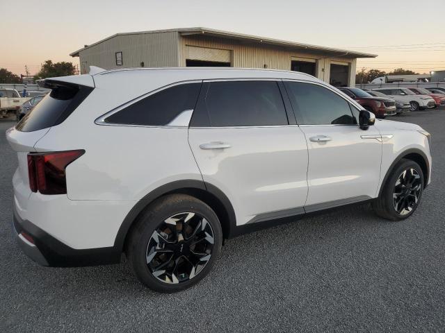 Photo 3 from auction – 2025 KIA SORENTO EX with VIN 5XYRH4JF0SG318949