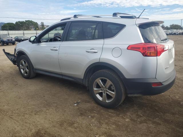 Photo 2 from auction – 2015 TOYOTA RAV4 XLE with VIN JTMWFREV4FD056218