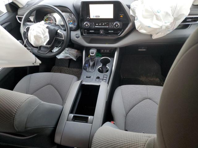 Photo 8 from auction – 2023 TOYOTA HIGHLANDER with VIN 5TDZARAH6PS520594