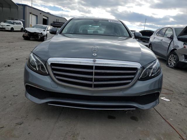 Photo 5 from auction – 2017 MERCEDES-BENZ E 300 with VIN WDDZF4JB2HA098389