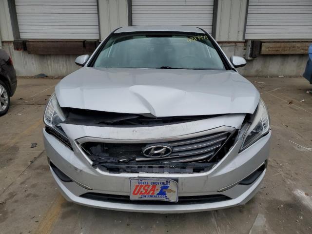 Photo 5 from auction – 2016 HYUNDAI SONATA SE with VIN 5NPE24AF3GH353601