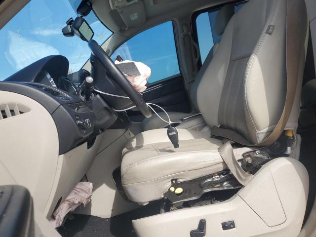 Photo 7 from auction – 2016 CHRYSLER TOWN & COU with VIN 2C4RC1CG0GR167598
