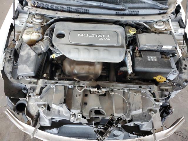 Photo 11 from auction – 2015 CHRYSLER 200 LIMITE with VIN 1C3CCCAB9FN526133