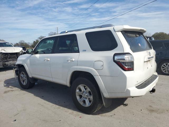 Photo 2 from auction – 2017 TOYOTA 4RUNNER SR with VIN JTEBU5JR2H5446717