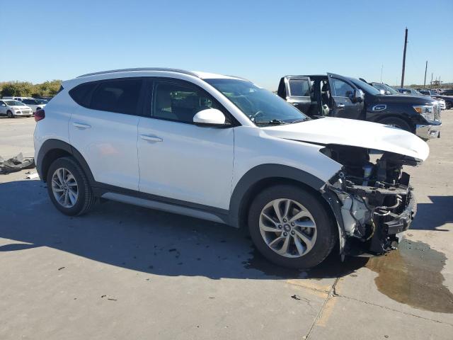 Photo 4 from auction – 2018 HYUNDAI TUCSON SEL with VIN KM8J3CA41JU756358