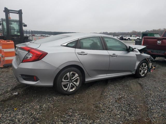 Photo 3 from auction – 2017 HONDA CIVIC LX with VIN 19XFC2F57HE016960