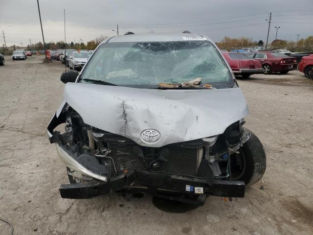 Photo 5 from auction – 2011 TOYOTA SIENNA LE with VIN 5TDKK3DC2BS024583