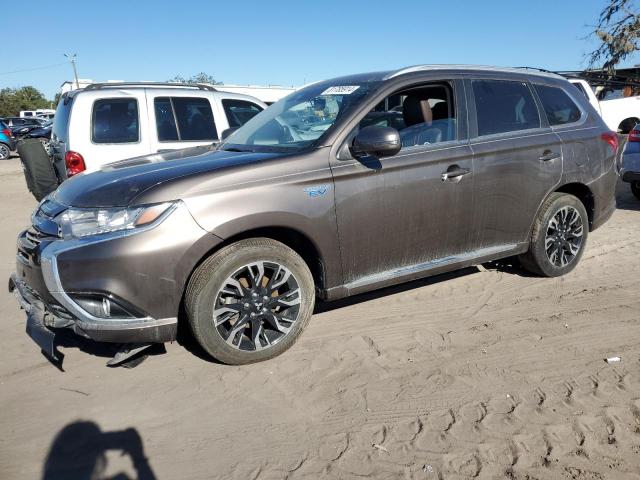 MITSUBISHI OUTLANDER 2018 with VIN JA4J24A59JZ069230 - Photo from auction