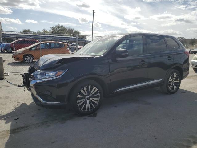 MITSUBISHI OUTLANDER 2020 with VIN JA4AD3A37LZ023014 - Photo from auction