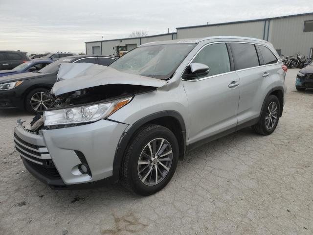 TOYOTA HIGHLANDER 2019 with VIN 5TDJZRFH1KS629567 - Photo from auction
