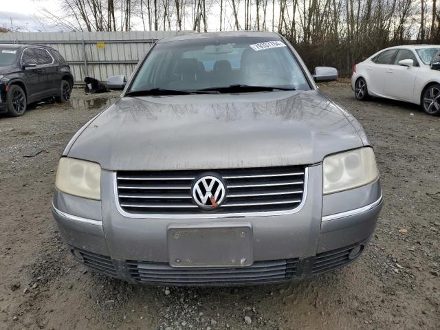 Photo 5 from auction – 2001 VOLKSWAGEN PASSAT GLX with VIN WVWRH63B71P294845