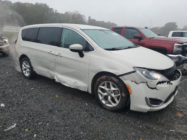 Photo 4 from auction – 2017 CHRYSLER PACIFICA T with VIN 2C4RC1BG6HR839280