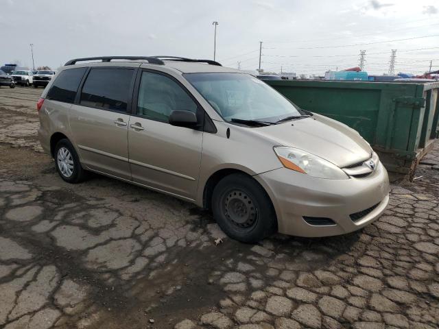 Photo 4 from auction – 2010 TOYOTA SIENNA CE with VIN 5TDKK4CC2AS296492
