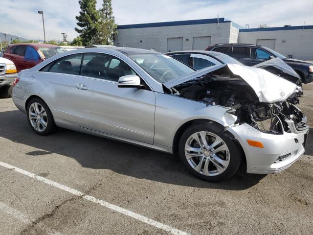 Photo 4 from auction – 2011 MERCEDES-BENZ E 350 with VIN WDDKJ5GB2BF109107