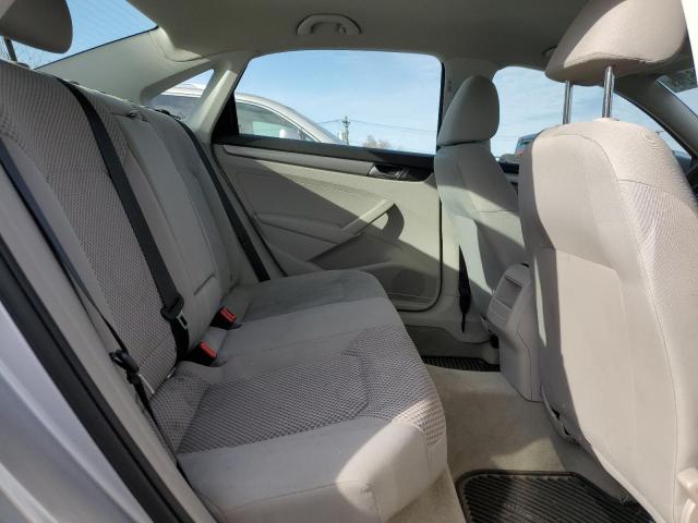 Photo 10 from auction – 2014 VOLKSWAGEN PASSAT S with VIN 1VWAP7A31EC026093