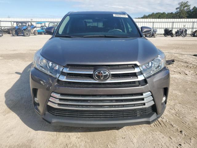 Photo 5 from auction – 2017 TOYOTA HIGHLANDER with VIN 5TDYZRFH2HS234093