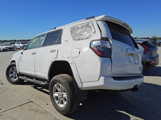 Photo 2 from auction – 2022 TOYOTA 4RUNNER SR with VIN JTEMU5JR9N6027990