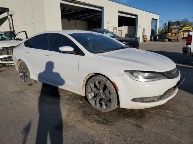 Photo 4 from auction – 2016 CHRYSLER 200 S with VIN 1C3CCCBB0GN119284