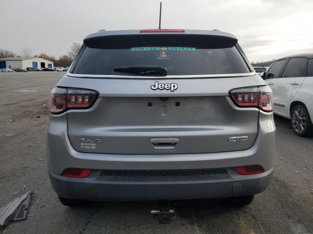 Photo 6 from auction – 2017 JEEP COMPASS LA with VIN 3C4NJDBB8HT680821