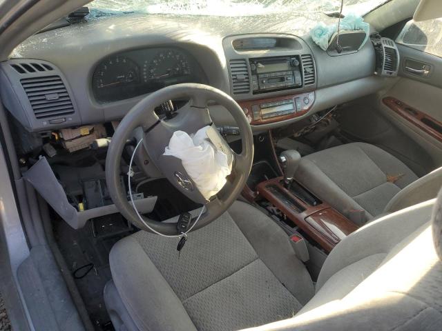 Photo 8 from auction – 2002 TOYOTA CAMRY LE with VIN 4T1BE30K42U076065