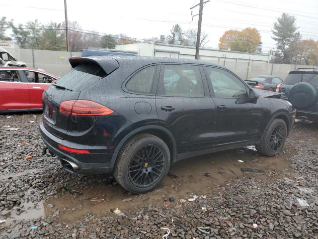 Photo 3 from auction – 2016 PORSCHE CAYENNE with VIN WP1AA2A24GLA01589