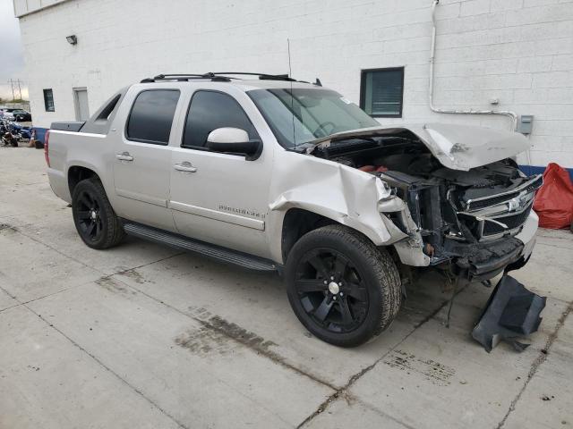 Фото 4 с аукциона – 2007 CHEVROLET AVALANCHE с VIN 3GNFK12397G223023
