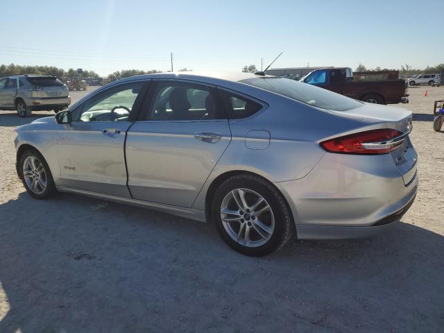 Photo 2 from auction – 2018 FORD FUSION SE with VIN 3FA6P0LU3JR152401