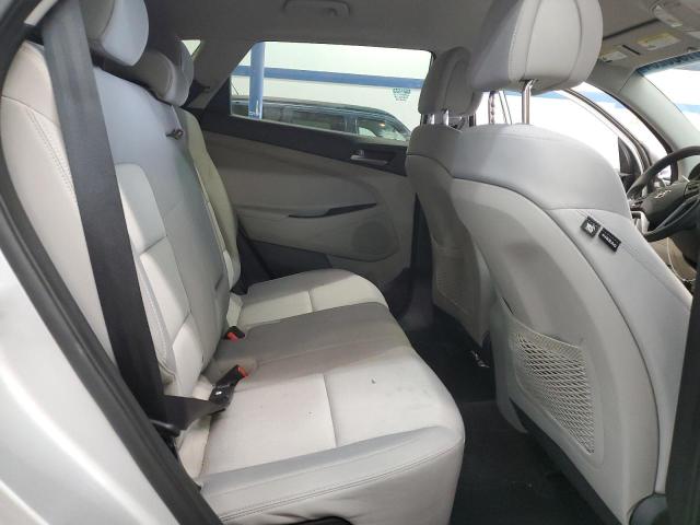 Photo 11 from auction – 2017 HYUNDAI TUCSON LIM with VIN KM8J3CA45HU410730