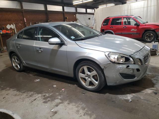 Photo 4 from auction – 2013 VOLVO S60 T5 with VIN YV1612FH2D2199931