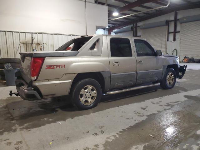 Photo 3 from auction – 2003 CHEVROLET AVALANCHE with VIN 3GNEC13T83G144735