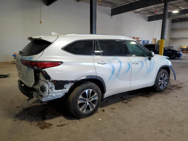 Photo 3 from auction – 2021 TOYOTA HIGHLANDER with VIN 5TDGZRAH6MS045153