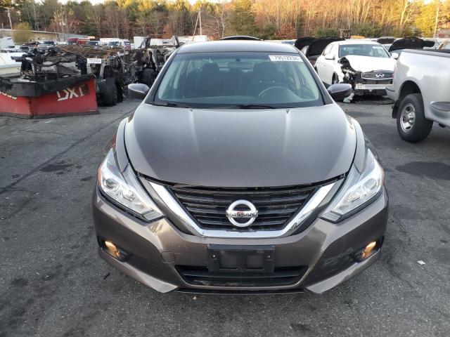 Photo 5 from auction – 2017 NISSAN ALTIMA 2.5 with VIN 1N4AL3AP1HC114677