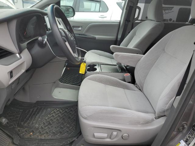 Photo 7 from auction – 2017 TOYOTA SIENNA LE with VIN 5TDKZ3DC3HS784445