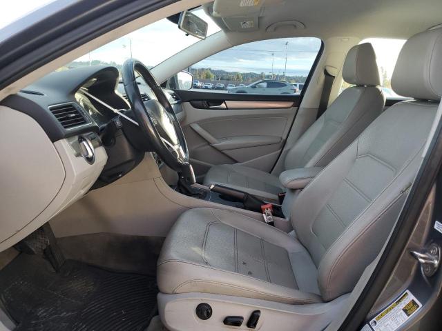Photo 7 from auction – 2015 VOLKSWAGEN PASSAT S with VIN 1VWAT7A32FC087904