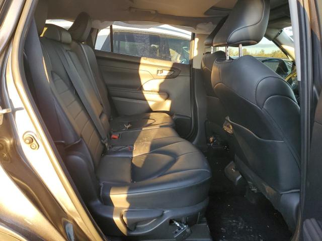 Photo 10 from auction – 2021 TOYOTA HIGHLANDER with VIN 5TDHZRBHXMS553371