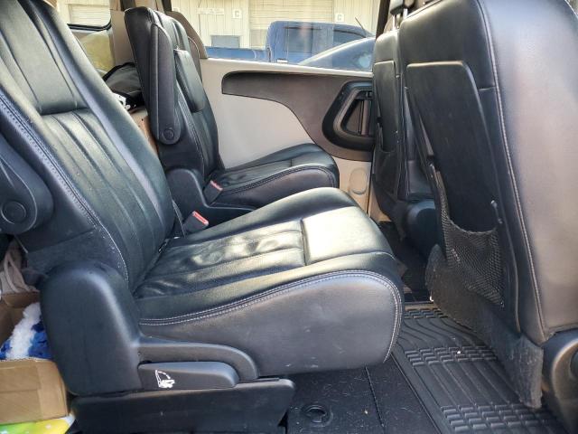 Photo 11 from auction – 2012 CHRYSLER TOWN & COU with VIN 2C4RC1BG5CR282130