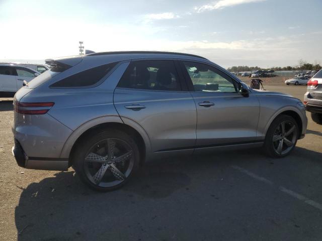 Photo 3 from auction – 2023 GENESIS GV70 BASE with VIN KMUMADTB1PU140187