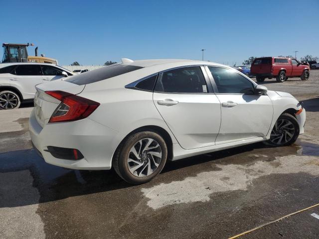 Photo 3 from auction – 2017 HONDA CIVIC EX with VIN 19XFC2F71HE003901