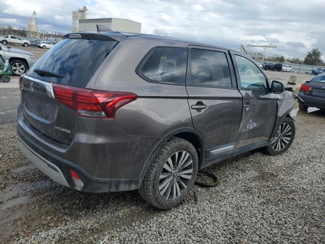 Photo 3 from auction – 2019 MITSUBISHI OUTLANDER with VIN JA4AD2A38KZ016274