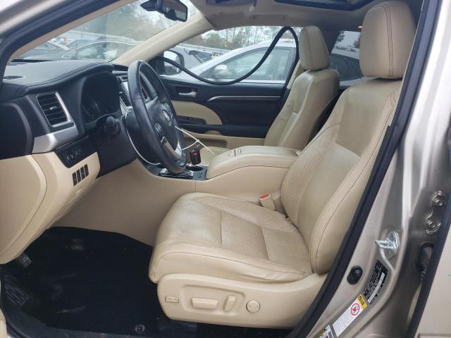 Photo 7 from auction – 2016 TOYOTA HIGHLANDER with VIN 5TDDKRFH5GS327336