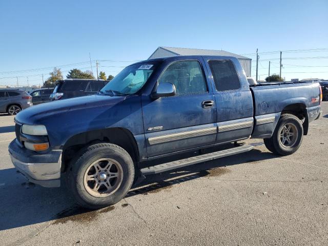 CHEVROLET SILVERADO 2000 with VIN 1GCEK19T6YZ187836 - Photo from auction