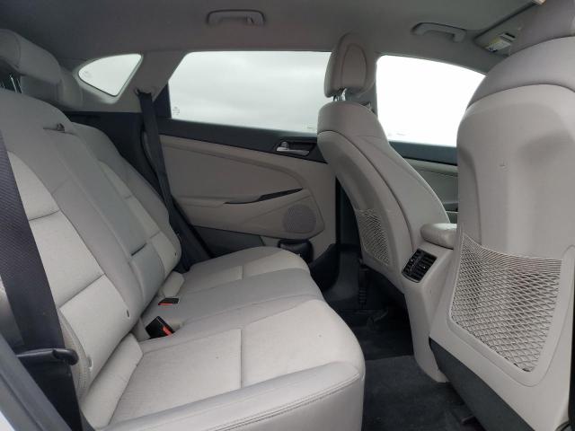 Photo 11 from auction – 2017 HYUNDAI TUCSON LIM with VIN KM8J3CA2XHU278210