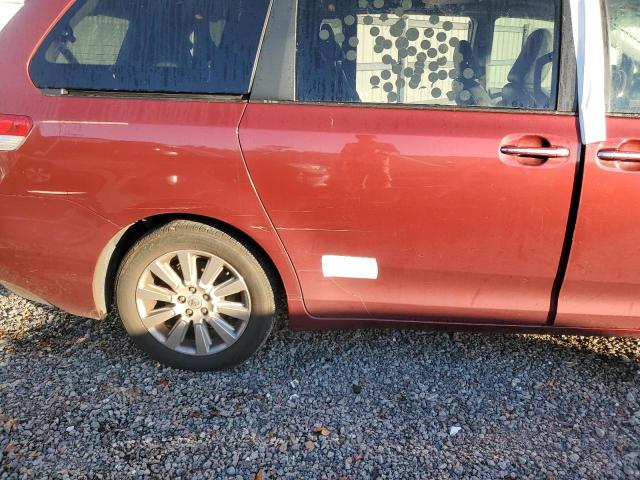 Photo 13 from auction – 2014 TOYOTA SIENNA XLE with VIN 5TDYK3DC5ES506530