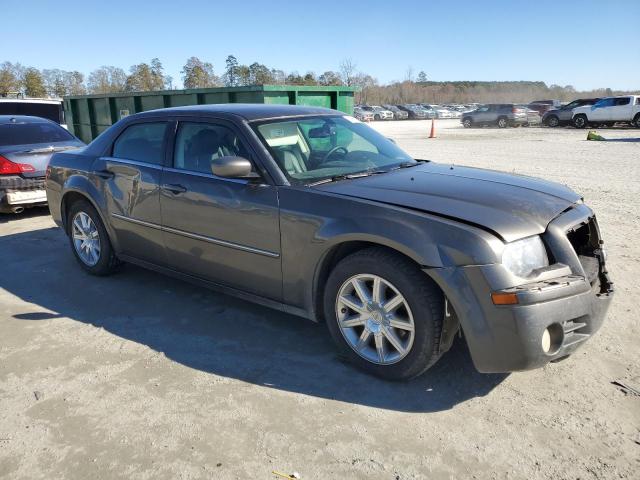 Photo 4 from auction – 2008 CHRYSLER 300 LIMITE with VIN 2C3KA33G58H331751