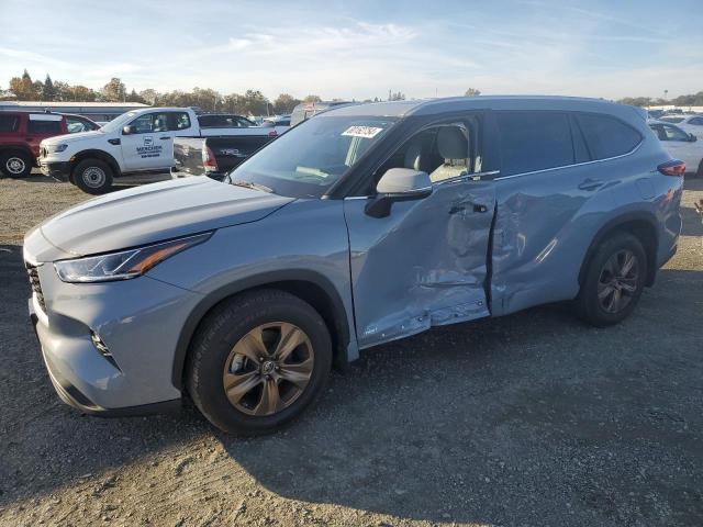 TOYOTA HIGHLANDER 2023 with VIN 5TDABRCH7PS565714 - Photo from auction