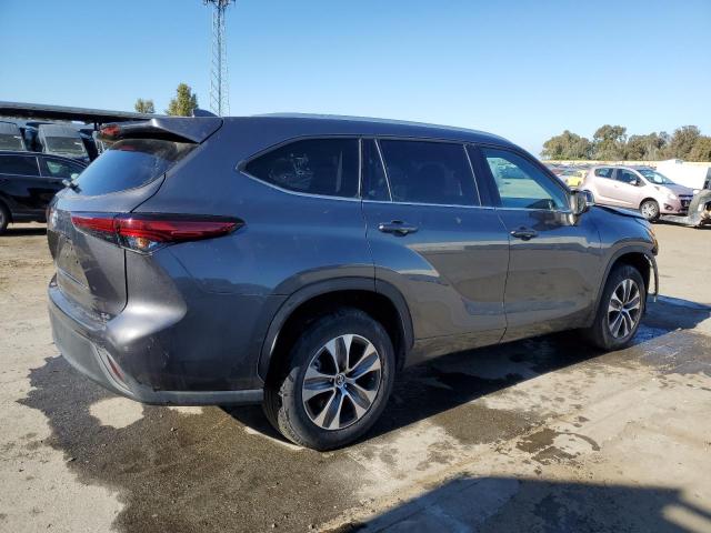 Photo 3 from auction – 2022 TOYOTA HIGHLANDER with VIN 5TDGZRAH7NS554217
