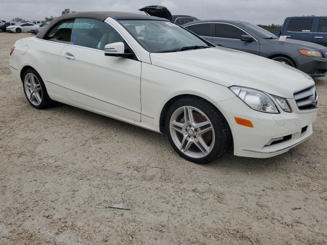 Photo 4 from auction – 2011 MERCEDES-BENZ E 350 with VIN WDDKK5GF3BF067157