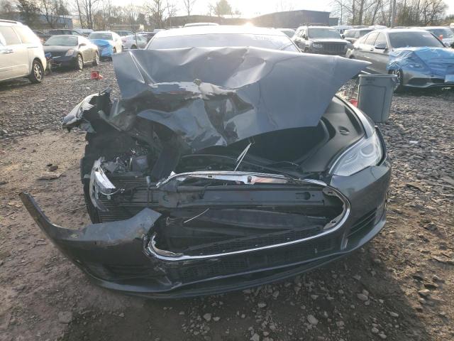 Photo 5 from auction – 2015 TESLA MODEL S with VIN 5YJSA1E25FF108744
