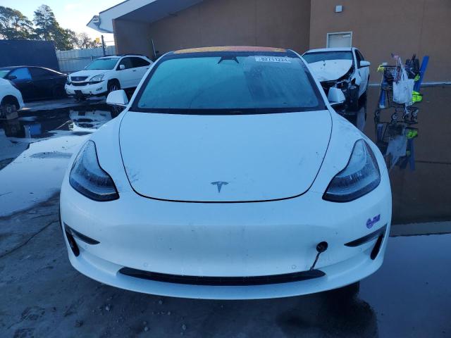 Photo 5 from auction – 2018 TESLA MODEL 3 with VIN 5YJ3E1EA2JF036054